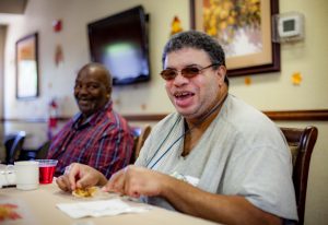 Thanksgiving Residents 2016 – 9881